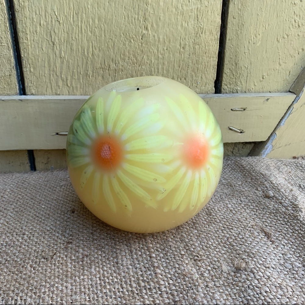 Large Vintage Retro Flower Candle Hippie 1970’s
